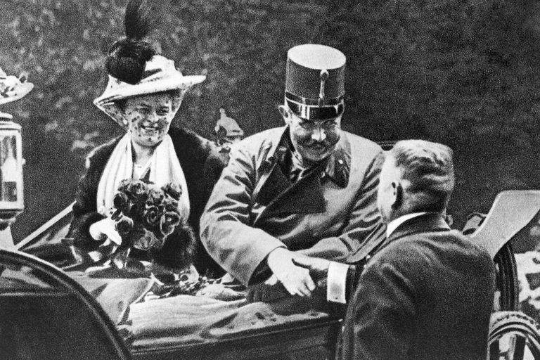 Франц Фердинанд със съпругата си