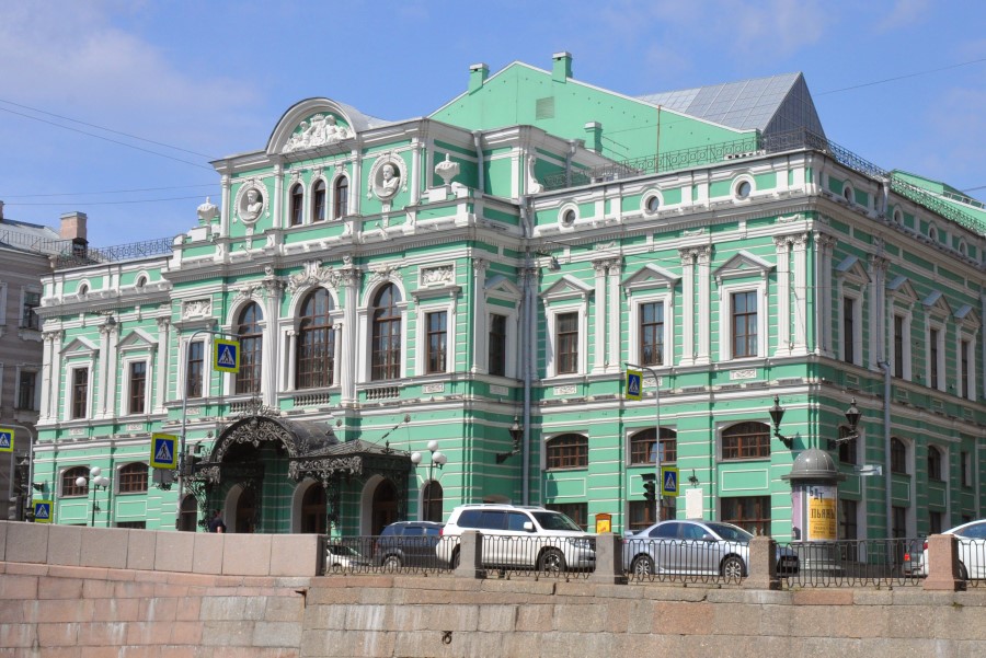 Teatro Bolshoi a San Pietroburgo