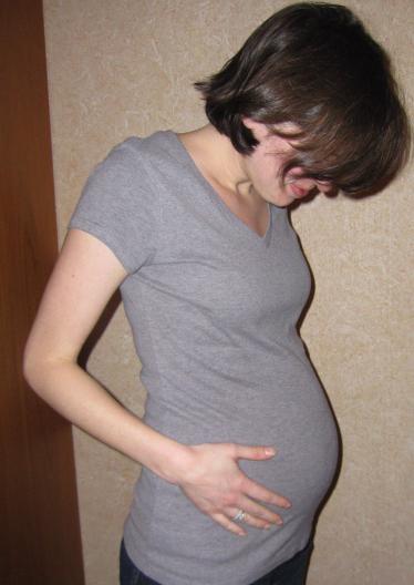 pancia alla 27a settimana di gravidanza
