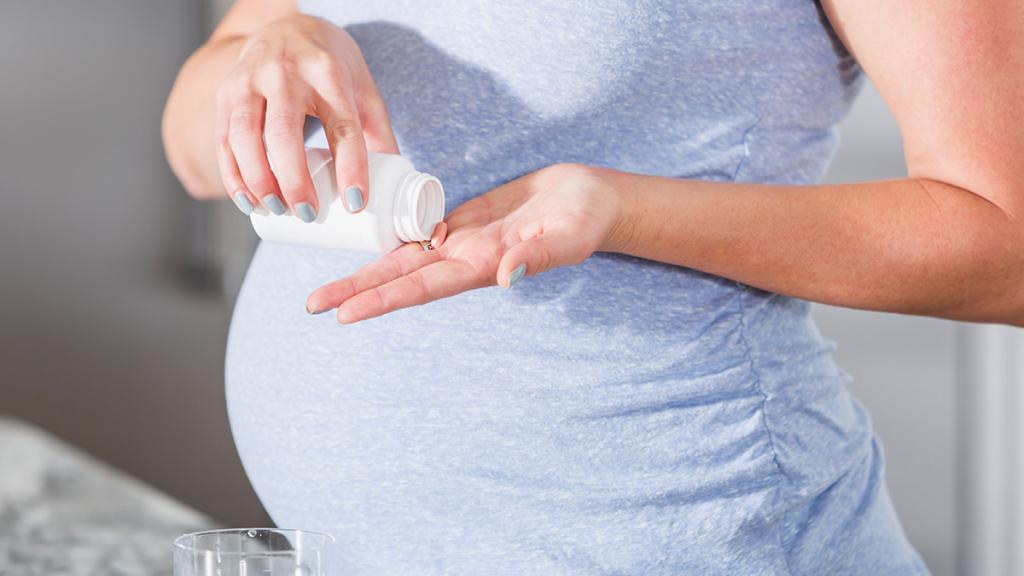 как да се лекува настинка по време на бременност