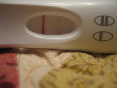 слаба лента на теста за бременност