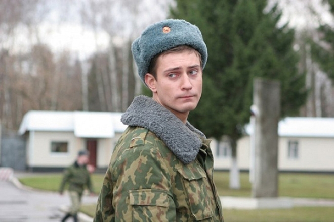 Артем Григориев у ТВ серији "Војници"