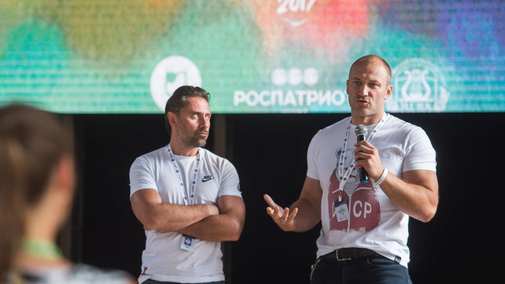 Konstantin Soloviev na fóru pro mládež