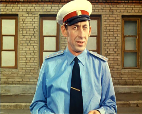 Vladimir Basov kao policajac