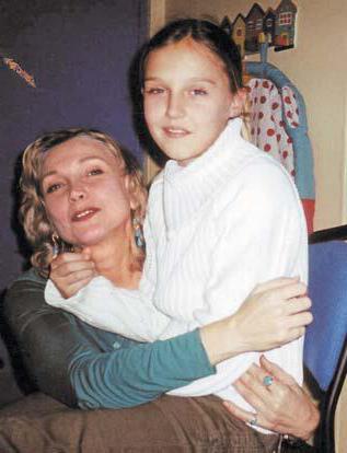 Igralka Natalia Zakharova in njena hči Masha