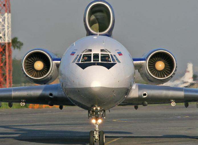 самолет tu 154