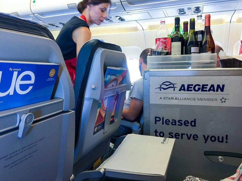 Авиокомпанија Аегеан Аирлинес рецензије услуга