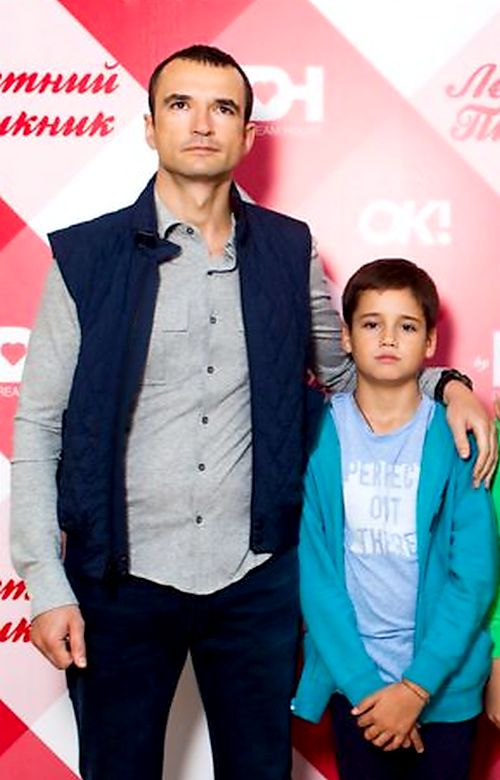 Alexander Orlov con uno dei suoi figli
