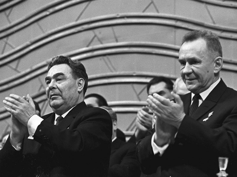 Alexey Kosygin e Brezhnev