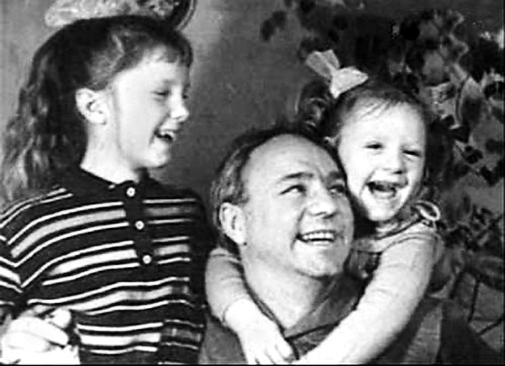Nikolay Rybnikov a její dcery