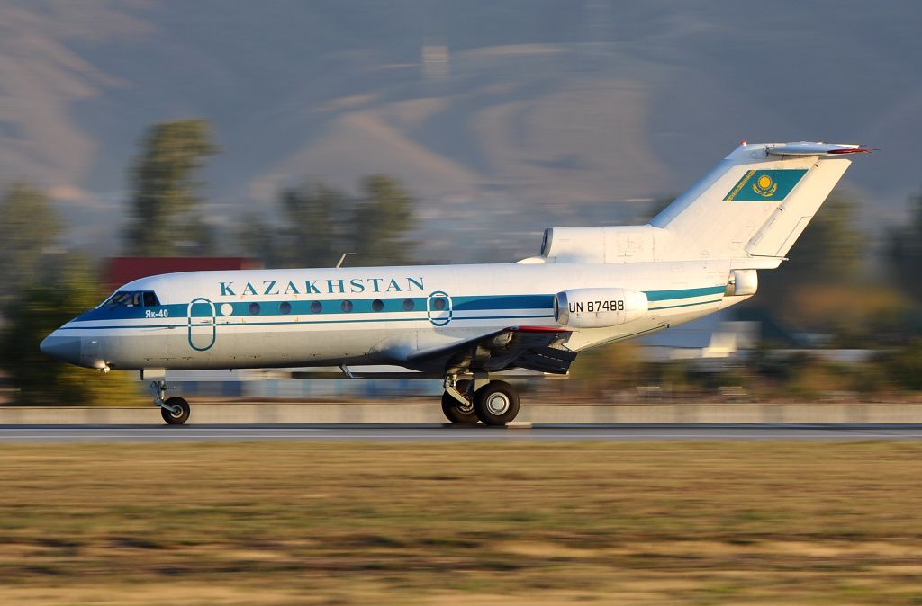 Казахстански авиони