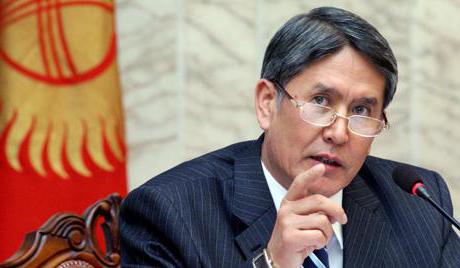 Председник Киргистана Алмазбек Атамбаиев