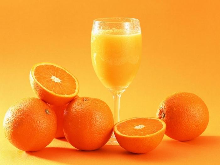 jak je pomerančový džus užitečný