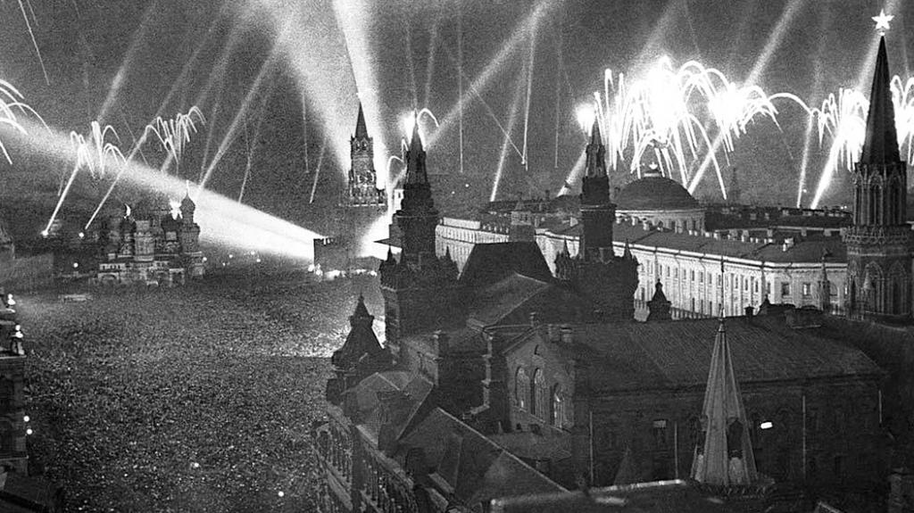 Vítězství pozdravu v Moskvě 9. května 1945