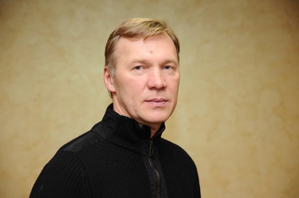 igralec Anatoly Zhuravlev