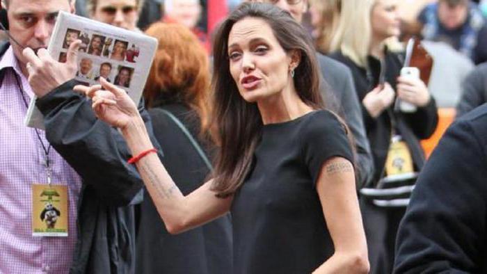 Анджелина Джоли възраст