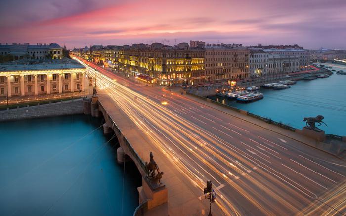 Anichkovský most v Petrohradě