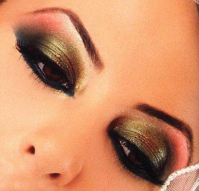arabský makeup pro hnědé oči