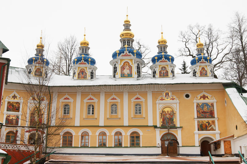 Pskovo-Pechersky samostan