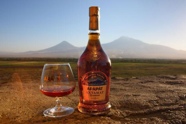 Brandy armeno Ararat 5 stelle