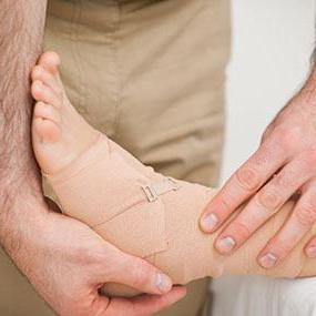 trattamento dell'artrosi della caviglia a casa