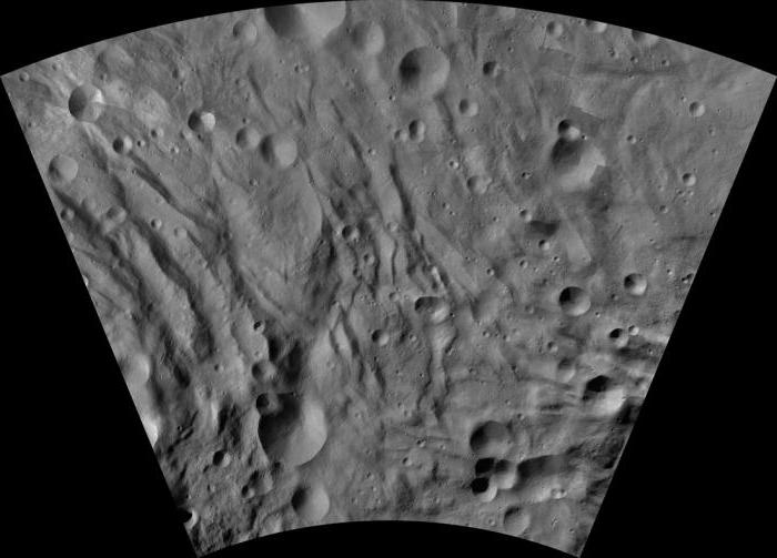 Asteroid Vesta 18. ledna 2017