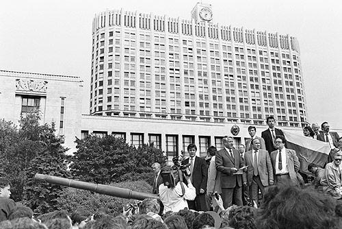 Августовски преврат през 1991 година