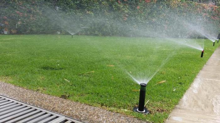 Автоматична система за поливане на тревни площи