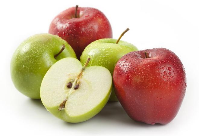 świeże jabłka