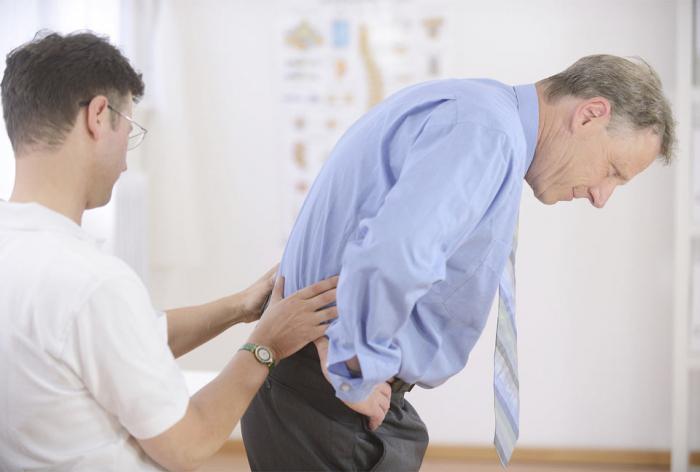 akutne bolečine v hrbtu