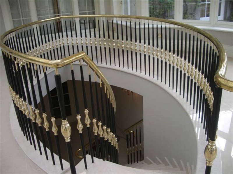 stopnice v hiši
