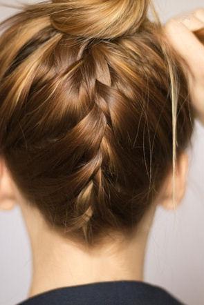 једноставне фризуре за средњу косу
