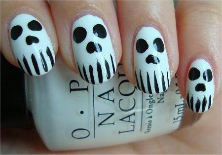 łatwy manicure na Halloween