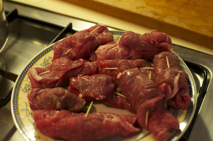 говеждо месо с гъби в сос