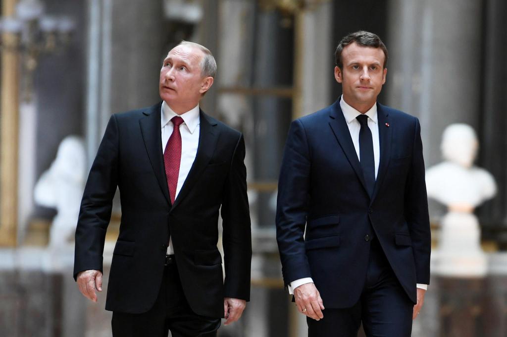 Macron in Putin