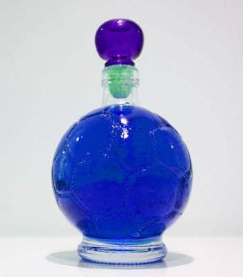 cocktail di sciroppo di curacao blu