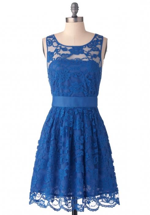 Синя коктейлна рокля