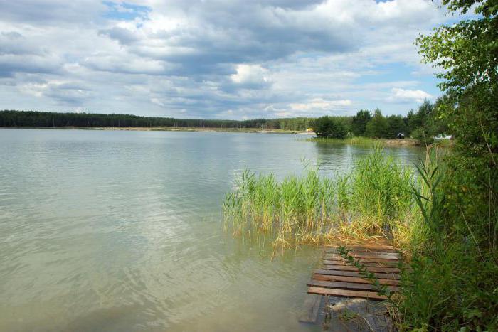 niebieskie jeziora Lukhovitsy, jak się tam dostać