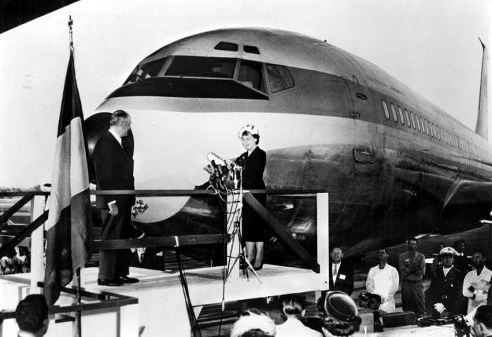 "Boeing 707