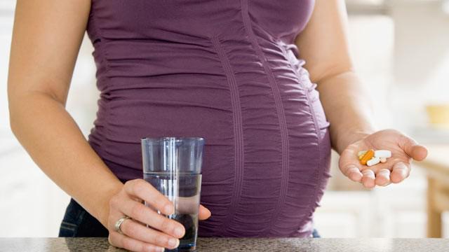 amoksyklaw podczas przeglądów ciąży