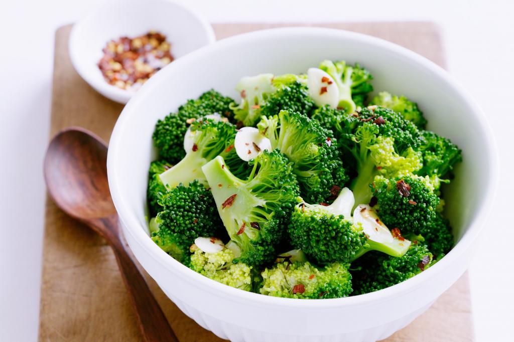 dušena brokoli