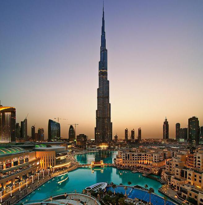 Burj Khalifa Združeni arabski emirati Opis
