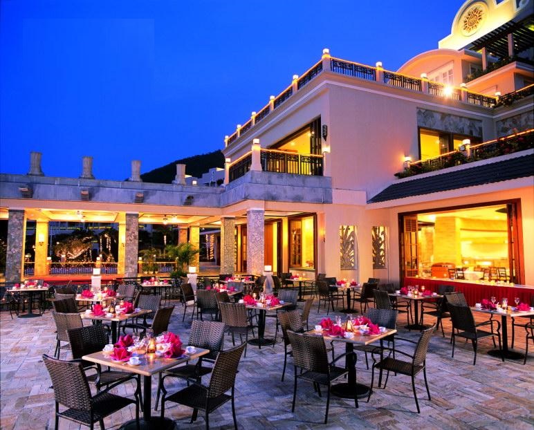 Restaurace v hotelu Cactus Resort Sanya na ostrově Hainan
