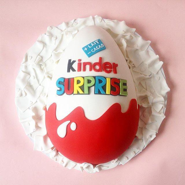 dětský překvapený dort