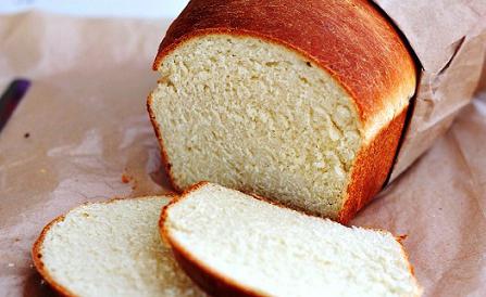 pane bianco calorico