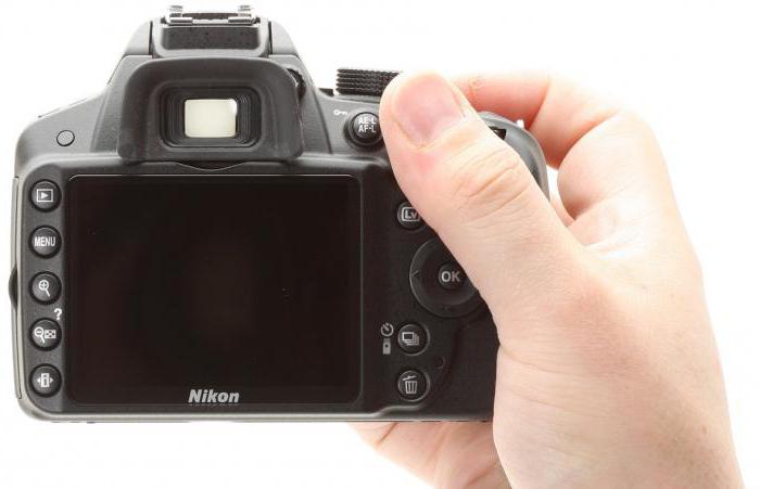 Nikon 3200 specifikace