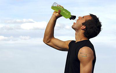може да пиете протеин по време на тренировка