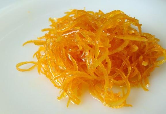 pravljenje slatkiša od naranče