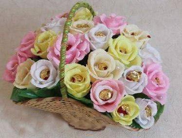 букет от рози с бонбони
