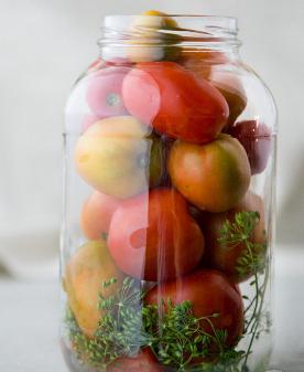 konzervované sladké rajčata